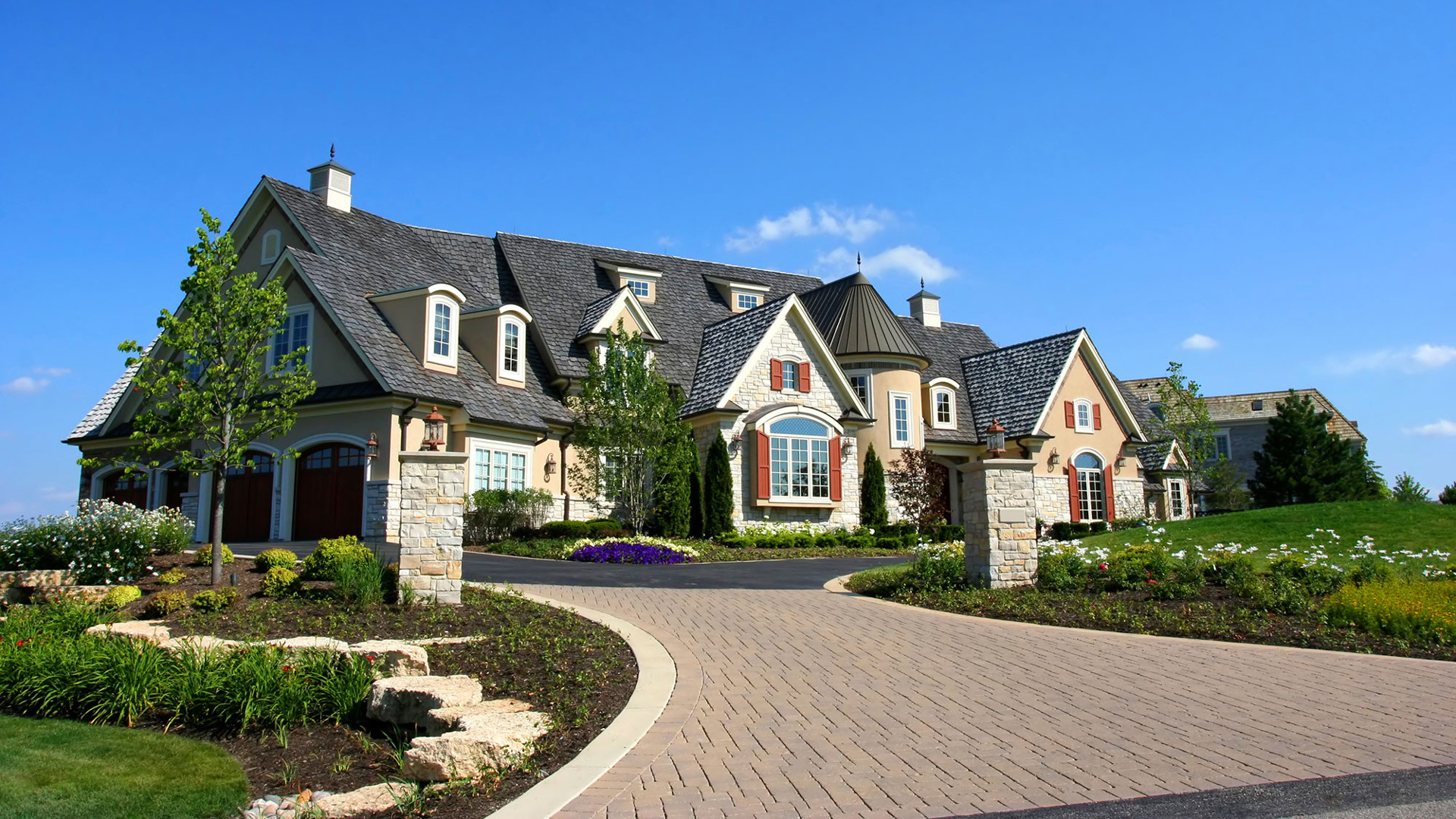 Saanich Custom Homes